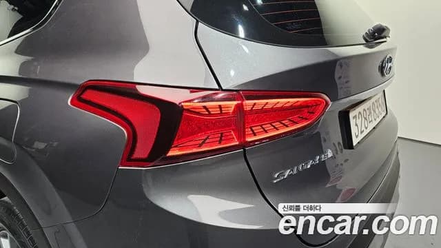 2019 Hyundai Santa Fe TM Diesel 2.0 2WD Sold VIN KMHS281BBKU185362 – photo 28 2019 Hyundai Santa Fe TM Diesel 2.0 2WD Sold VIN KMHS281BBKU185362 – photo 28