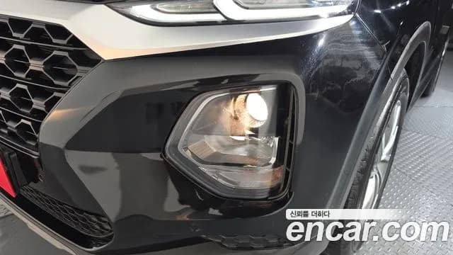 2019 Hyundai Santa Fe TM Diesel 2.0 2WD Sold VIN KMHS281BBKU186543 – front exterior 2019 Hyundai Santa Fe TM Diesel 2.0 2WD Sold VIN KMHS281BBKU186543 – front exterior