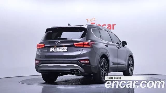 2019 Hyundai Santa Fe TM Diesel 2.2 2WD Sold VIN KMHS281CBKU017820 – rear exterior 2019 Hyundai Santa Fe TM Diesel 2.2 2WD Sold VIN KMHS281CBKU017820 – rear exterior