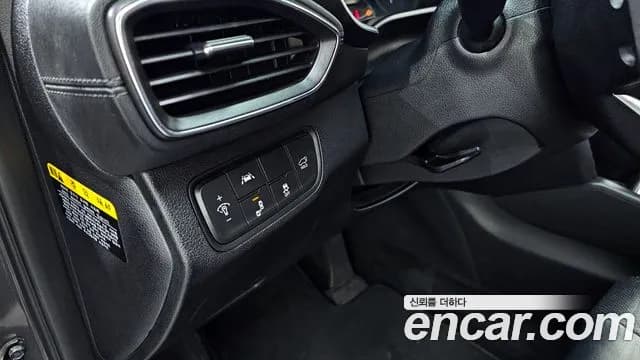 2019 Hyundai Santa Fe TM Diesel 2.2 2WD Sold VIN KMHS281CBKU017820 – exterior detail 2019 Hyundai Santa Fe TM Diesel 2.2 2WD Sold VIN KMHS281CBKU017820 – exterior detail