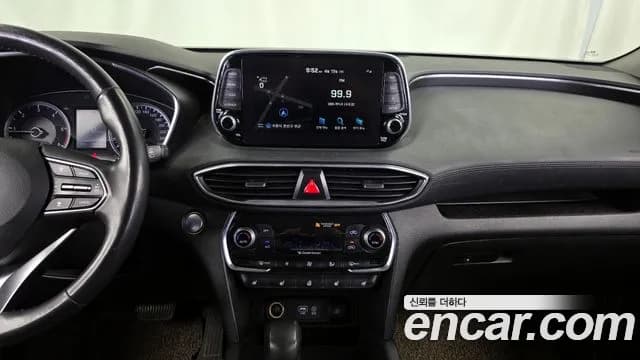 2019 Hyundai Santa Fe TM Diesel 2.2 2WD Sold VIN KMHS281CBKU019005 – exterior detail 2019 Hyundai Santa Fe TM Diesel 2.2 2WD Sold VIN KMHS281CBKU019005 – exterior detail