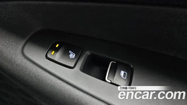 2019 Hyundai Santa Fe TM Diesel 2.2 4WD Sold VIN KMHS281CDKU007774 – exterior detail 2019 Hyundai Santa Fe TM Diesel 2.2 4WD Sold VIN KMHS281CDKU007774 – exterior detail