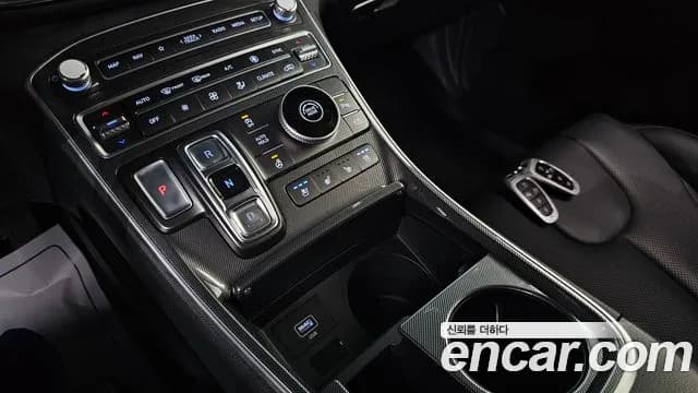 2021 Hyundai The New Santa Fe Diesel 2.2 2WD Sold VIN KMHS281HGMU372833 – rear exterior 2021 Hyundai The New Santa Fe Diesel 2.2 2WD Sold VIN KMHS281HGMU372833 – rear exterior