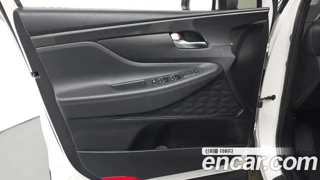 2021 Hyundai The New Santa Fe Diesel 2.2 2WD Sold VIN KMHS281HGMU388080 – interior seats 2021 Hyundai The New Santa Fe Diesel 2.2 2WD Sold VIN KMHS281HGMU388080 – interior seats