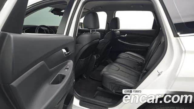 2021 Hyundai The New Santa Fe Diesel 2.2 2WD Sold VIN KMHS281HGMU388080 – undercarriage 2021 Hyundai The New Santa Fe Diesel 2.2 2WD Sold VIN KMHS281HGMU388080 – undercarriage