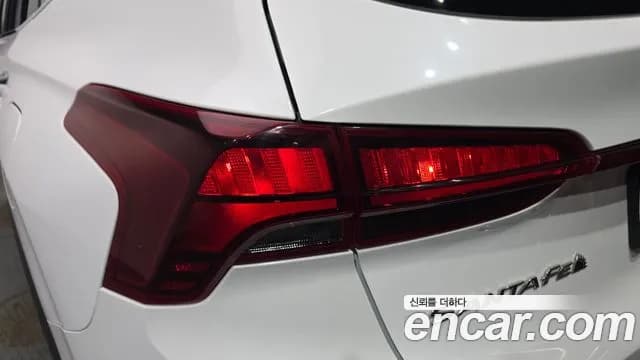2021 Hyundai The New Santa Fe Diesel 2.2 2WD Sold VIN KMHS281HGMU388080 – photo 13 2021 Hyundai The New Santa Fe Diesel 2.2 2WD Sold VIN KMHS281HGMU388080 – photo 13