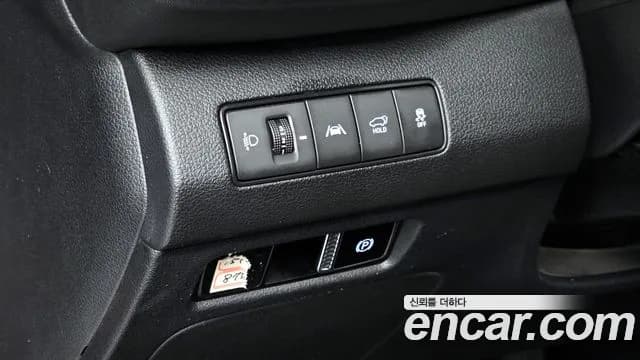 2022 Hyundai The New Santa Fe Diesel 2.2 2WD Sold VIN KMHS281HGNU421062 – front exterior 2022 Hyundai The New Santa Fe Diesel 2.2 2WD Sold VIN KMHS281HGNU421062 – front exterior