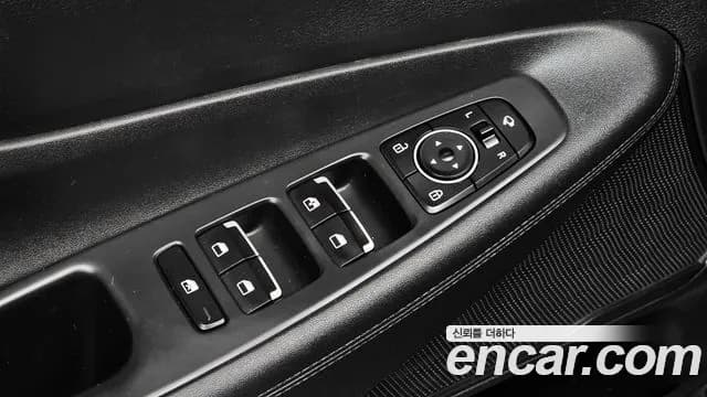 2022 Hyundai The New Santa Fe Diesel 2.2 2WD Sold VIN KMHS281HGNU421062 – rear exterior 2022 Hyundai The New Santa Fe Diesel 2.2 2WD Sold VIN KMHS281HGNU421062 – rear exterior
