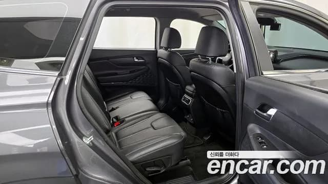 2022 Hyundai The New Santa Fe Diesel 2.2 2WD Sold VIN KMHS281HGNU436125 – engine bay 2022 Hyundai The New Santa Fe Diesel 2.2 2WD Sold VIN KMHS281HGNU436125 – engine bay