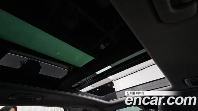 2021 Hyundai The New Santa Fe Gasoline 2.5T 2WD Sold VIN KMHS281LGMU373939 – trunk area 2021 Hyundai The New Santa Fe Gasoline 2.5T 2WD Sold VIN KMHS281LGMU373939 – trunk area