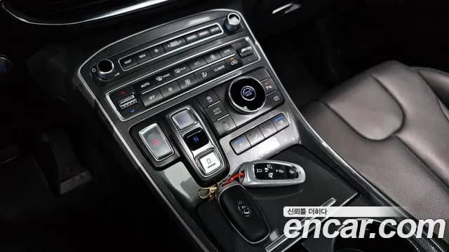 2022 Hyundai The New Santa Fe Gasoline 2.5T 2WD Sold VIN KMHS281LGNU428826 – dashboard 2022 Hyundai The New Santa Fe Gasoline 2.5T 2WD Sold VIN KMHS281LGNU428826 – dashboard