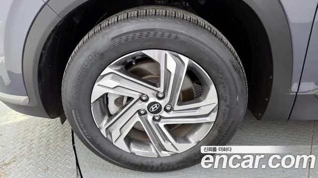 2021 Hyundai The New Santa Fe Gasoline 2.5T 4WD Sold VIN KMHS281LHMU366972 – interior seats 2021 Hyundai The New Santa Fe Gasoline 2.5T 4WD Sold VIN KMHS281LHMU366972 – interior seats