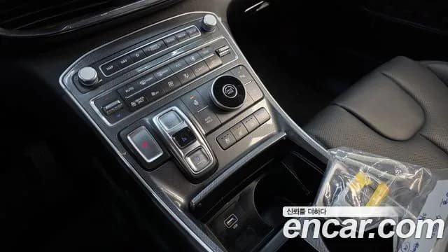 2022 Hyundai The New Santa Fe HEV 1.6 2WD Sold VIN KMHS3811BNU051725 – photo 13 2022 Hyundai The New Santa Fe HEV 1.6 2WD Sold VIN KMHS3811BNU051725 – photo 13