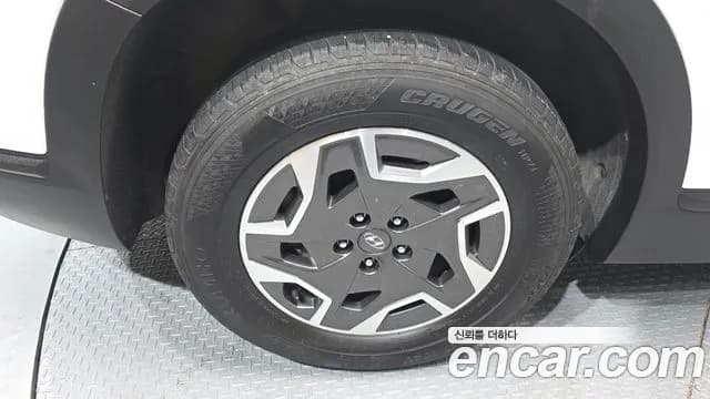 2022 Hyundai The New Santa Fe HEV 1.6 2WD Sold VIN KMHS3811BNU060363 – trunk area 2022 Hyundai The New Santa Fe HEV 1.6 2WD Sold VIN KMHS3811BNU060363 – trunk area