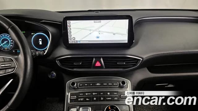 2022 Hyundai The New Santa Fe HEV 1.6 4WD Sold VIN KMHS3811DNU043346 – interior seats 2022 Hyundai The New Santa Fe HEV 1.6 4WD Sold VIN KMHS3811DNU043346 – interior seats