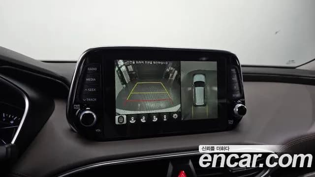 2019 Hyundai Santa Fe TM Gasoline 2.0T 2WD Sold VIN KMHS381ABKU044031 – interior seats 2019 Hyundai Santa Fe TM Gasoline 2.0T 2WD Sold VIN KMHS381ABKU044031 – interior seats