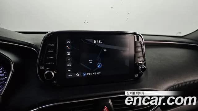 2019 Hyundai Santa Fe TM Gasoline 2.0T 2WD Sold VIN KMHS381ABKU122722 – engine bay 2019 Hyundai Santa Fe TM Gasoline 2.0T 2WD Sold VIN KMHS381ABKU122722 – engine bay