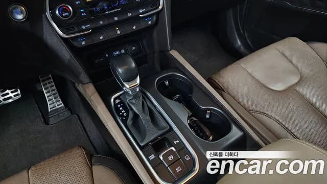 2020 Hyundai Santa Fe TM Gasoline 2.0T 2WD Sold VIN KMHS381ABLU249729 – front exterior 2020 Hyundai Santa Fe TM Gasoline 2.0T 2WD Sold VIN KMHS381ABLU249729 – front exterior