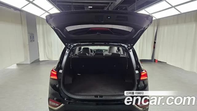 2019 Hyundai Santa Fe TM Gasoline 2.0T 4WD Sold VIN KMHS381ADKU042880 – front exterior 2019 Hyundai Santa Fe TM Gasoline 2.0T 4WD Sold VIN KMHS381ADKU042880 – front exterior
