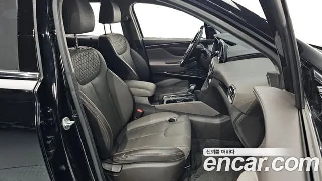 2019 Hyundai Santa Fe TM Gasoline 2.0T 4WD Sold VIN KMHS381ADKU180756 – rear exterior 2019 Hyundai Santa Fe TM Gasoline 2.0T 4WD Sold VIN KMHS381ADKU180756 – rear exterior