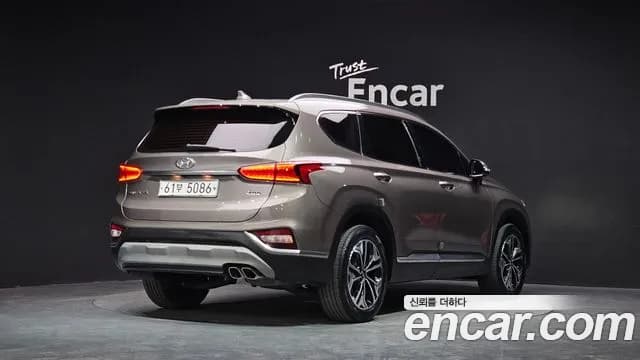 2019 Hyundai Santa Fe TM Diesel 2.0 2WD Sold VIN KMHS381BBKU002910 – exterior detail 2019 Hyundai Santa Fe TM Diesel 2.0 2WD Sold VIN KMHS381BBKU002910 – exterior detail