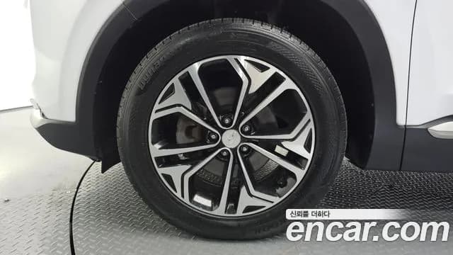 2019 Hyundai Santa Fe TM Diesel 2.0 2WD Sold VIN KMHS381BBKU006699 – interior seats 2019 Hyundai Santa Fe TM Diesel 2.0 2WD Sold VIN KMHS381BBKU006699 – interior seats