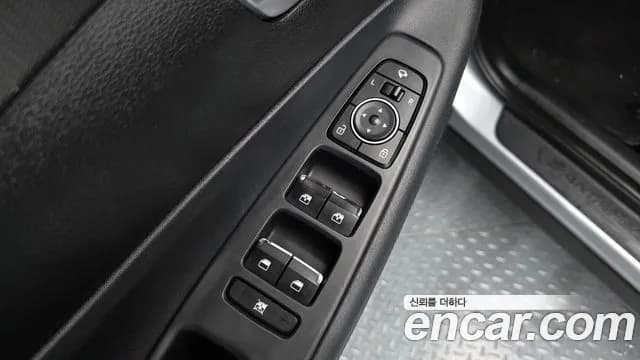 2019 Hyundai Santa Fe TM Diesel 2.0 2WD Sold VIN KMHS381BBKU033801 – engine bay 2019 Hyundai Santa Fe TM Diesel 2.0 2WD Sold VIN KMHS381BBKU033801 – engine bay
