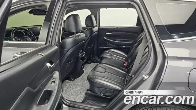 2019 Hyundai Santa Fe TM Diesel 2.0 2WD Sold VIN KMHS381BBKU036106 – engine bay 2019 Hyundai Santa Fe TM Diesel 2.0 2WD Sold VIN KMHS381BBKU036106 – engine bay