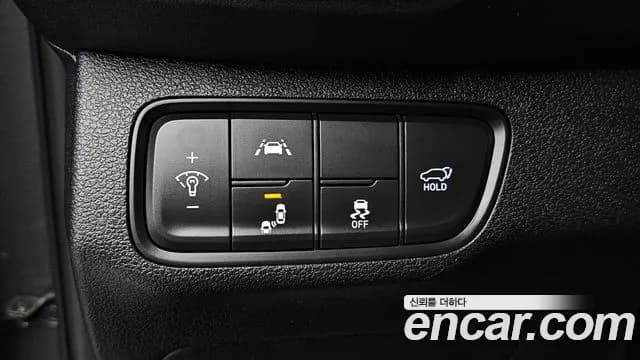 2019 Hyundai Santa Fe TM Diesel 2.0 2WD Sold VIN KMHS381BBKU036106 – exterior detail 2019 Hyundai Santa Fe TM Diesel 2.0 2WD Sold VIN KMHS381BBKU036106 – exterior detail