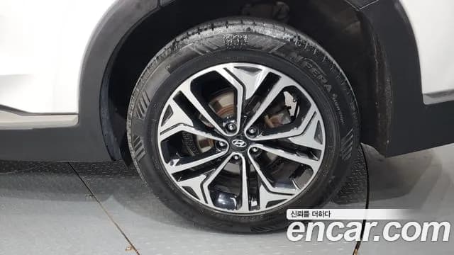 2019 Hyundai Santa Fe TM Diesel 2.0 2WD Sold VIN KMHS381BBKU093460 – front exterior 2019 Hyundai Santa Fe TM Diesel 2.0 2WD Sold VIN KMHS381BBKU093460 – front exterior