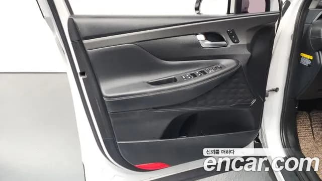2019 Hyundai Santa Fe TM Diesel 2.0 2WD Sold VIN KMHS381BBKU093460 – interior seats 2019 Hyundai Santa Fe TM Diesel 2.0 2WD Sold VIN KMHS381BBKU093460 – interior seats