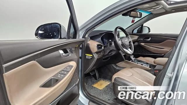 2019 Hyundai Santa Fe TM Diesel 2.2 4WD Sold VIN KMHS381CDKU012666 – interior seats 2019 Hyundai Santa Fe TM Diesel 2.2 4WD Sold VIN KMHS381CDKU012666 – interior seats
