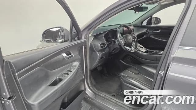 2021 Hyundai The New Santa Fe Diesel 2.2 2WD Sold VIN KMHS381HGMU330835 – rear exterior 2021 Hyundai The New Santa Fe Diesel 2.2 2WD Sold VIN KMHS381HGMU330835 – rear exterior