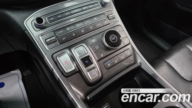 2021 Hyundai The New Santa Fe Diesel 2.2 2WD Sold VIN KMHS381HGMU330835 – photo 18 2021 Hyundai The New Santa Fe Diesel 2.2 2WD Sold VIN KMHS381HGMU330835 – photo 18