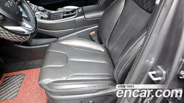 2021 Hyundai The New Santa Fe Diesel 2.2 2WD Sold VIN KMHS381HGMU335120 – interior seats 2021 Hyundai The New Santa Fe Diesel 2.2 2WD Sold VIN KMHS381HGMU335120 – interior seats