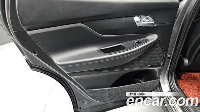 2021 Hyundai The New Santa Fe Diesel 2.2 2WD Sold VIN KMHS381HGMU335120 – photo 14 2021 Hyundai The New Santa Fe Diesel 2.2 2WD Sold VIN KMHS381HGMU335120 – photo 14