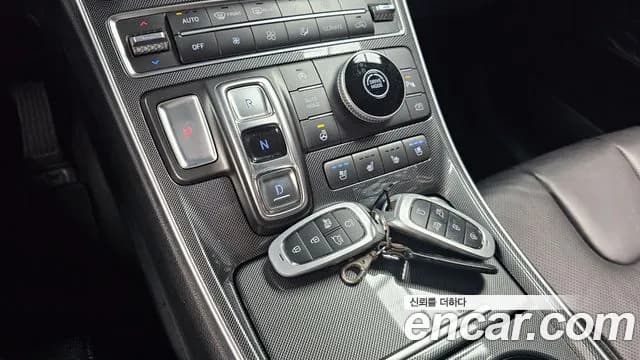 2021 Hyundai The New Santa Fe Diesel 2.2 2WD Sold VIN KMHS381HGMU338666 – rear exterior 2021 Hyundai The New Santa Fe Diesel 2.2 2WD Sold VIN KMHS381HGMU338666 – rear exterior