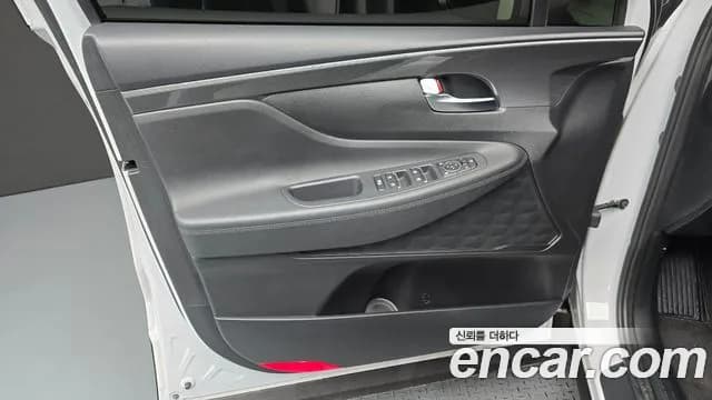 2022 Hyundai The New Santa Fe Diesel 2.2 2WD Sold VIN KMHS381HGNU434066 – exterior detail 2022 Hyundai The New Santa Fe Diesel 2.2 2WD Sold VIN KMHS381HGNU434066 – exterior detail