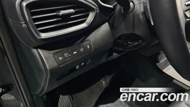 2023 Hyundai The New Santa Fe Diesel 2.2 2WD Sold VIN KMHS381HGPU452740 – dashboard 2023 Hyundai The New Santa Fe Diesel 2.2 2WD Sold VIN KMHS381HGPU452740 – dashboard