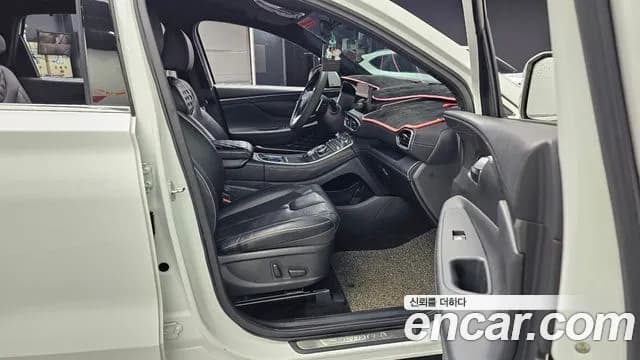 2021 Hyundai The New Santa Fe Diesel 2.2 4WD Sold VIN KMHS381HHMU322687 – exterior detail 2021 Hyundai The New Santa Fe Diesel 2.2 4WD Sold VIN KMHS381HHMU322687 – exterior detail