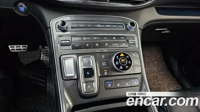 2021 Hyundai The New Santa Fe Diesel 2.2 4WD Sold VIN KMHS381HHMU322687 – photo 18 2021 Hyundai The New Santa Fe Diesel 2.2 4WD Sold VIN KMHS381HHMU322687 – photo 18