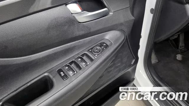 2021 Hyundai The New Santa Fe Gasoline 2.5T 2WD Sold VIN KMHS381LGMU386235 – engine bay 2021 Hyundai The New Santa Fe Gasoline 2.5T 2WD Sold VIN KMHS381LGMU386235 – engine bay