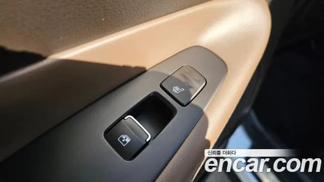 2022 Hyundai The New Santa Fe Gasoline 2.5T 2WD Sold VIN KMHS381LGNU418454 – dashboard 2022 Hyundai The New Santa Fe Gasoline 2.5T 2WD Sold VIN KMHS381LGNU418454 – dashboard