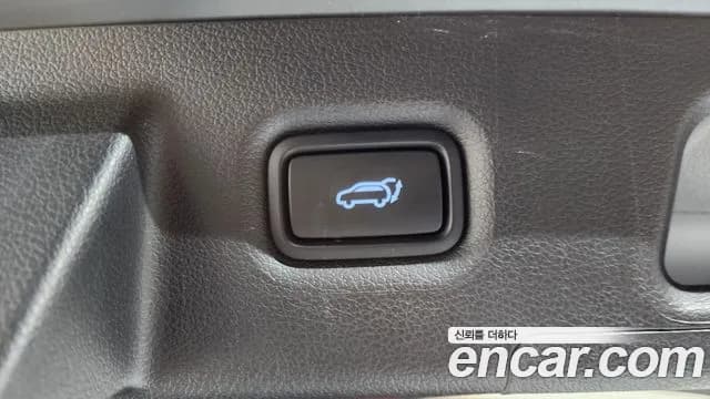 2023 Hyundai The New Santa Fe Gasoline 2.5T 2WD Sold VIN KMHS381LGPU481033 – photo 24 2023 Hyundai The New Santa Fe Gasoline 2.5T 2WD Sold VIN KMHS381LGPU481033 – photo 24