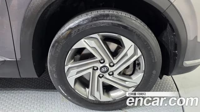 2023 Hyundai The New Santa Fe Gasoline 2.5T 2WD Sold VIN KMHS381LGPU493883 – trunk area 2023 Hyundai The New Santa Fe Gasoline 2.5T 2WD Sold VIN KMHS381LGPU493883 – trunk area