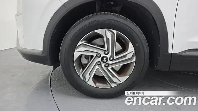 2021 Hyundai The New Santa Fe Gasoline 2.5T 4WD Sold VIN KMHS381LHMU350717 – side profile 2021 Hyundai The New Santa Fe Gasoline 2.5T 4WD Sold VIN KMHS381LHMU350717 – side profile