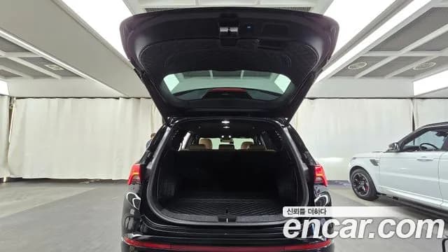 2022 Hyundai The New Santa Fe HEV 1.6 2WD Sold VIN KMHS5811BNU019533 – rear exterior 2022 Hyundai The New Santa Fe HEV 1.6 2WD Sold VIN KMHS5811BNU019533 – rear exterior