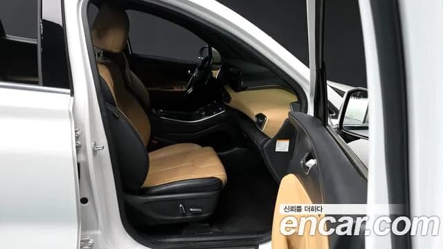2022 Hyundai The New Santa Fe HEV 1.6 2WD Sold VIN KMHS5811BNU026609 – trunk area 2022 Hyundai The New Santa Fe HEV 1.6 2WD Sold VIN KMHS5811BNU026609 – trunk area