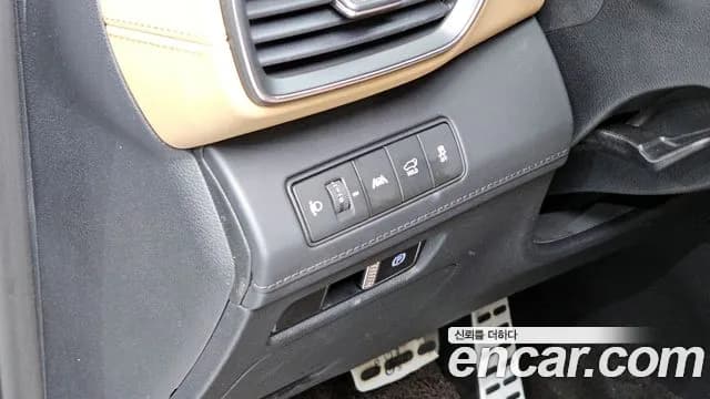 2022 Hyundai The New Santa Fe HEV 1.6 2WD Sold VIN KMHS5811BNU048055 – undercarriage 2022 Hyundai The New Santa Fe HEV 1.6 2WD Sold VIN KMHS5811BNU048055 – undercarriage
