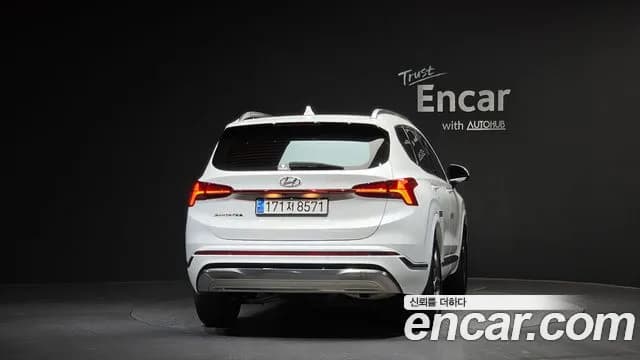 2023 Hyundai The New Santa Fe HEV 1.6 2WD Sold VIN KMHS5811BPU095542 – trunk area 2023 Hyundai The New Santa Fe HEV 1.6 2WD Sold VIN KMHS5811BPU095542 – trunk area